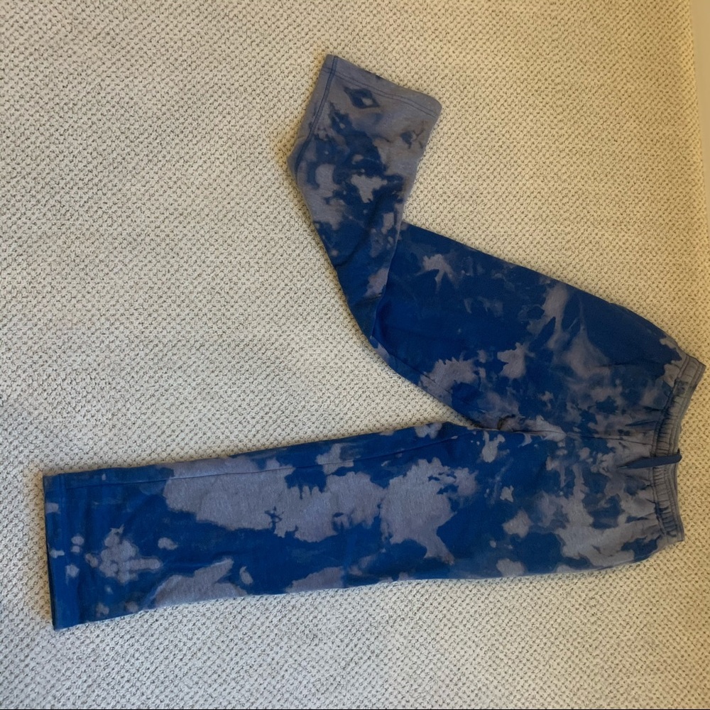 CUSTOM BLEACH TIE DYE SWEATPANTS